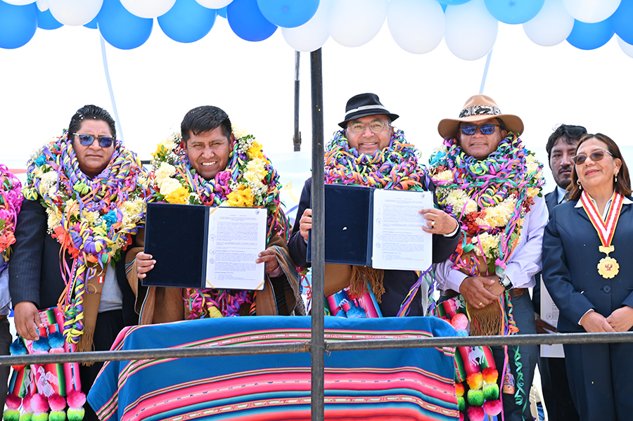 Convenio Marco entre la UNFAY y el Gobierno Regional de Puno